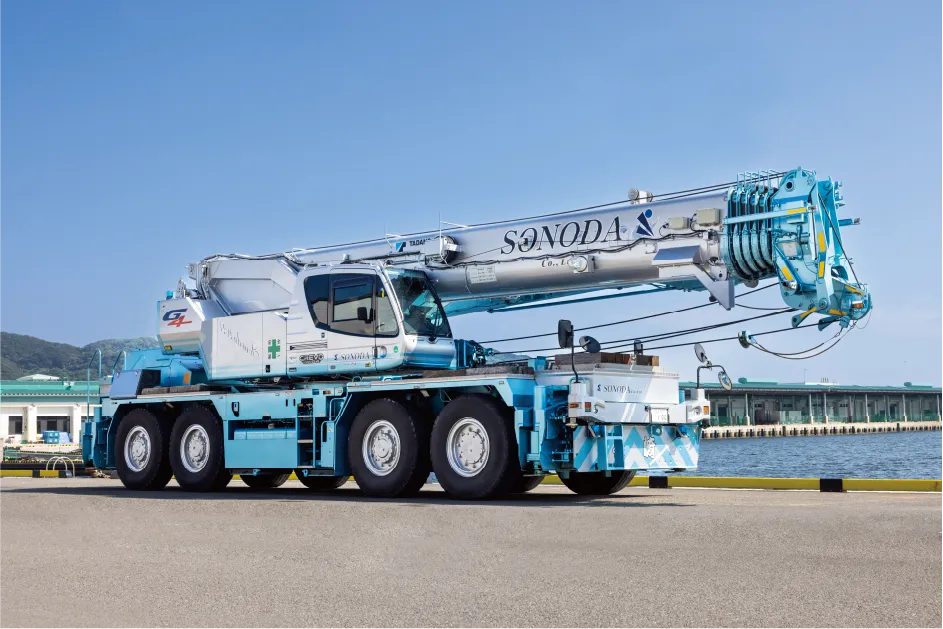 100tラフター GR-1000N-1 / TADANO